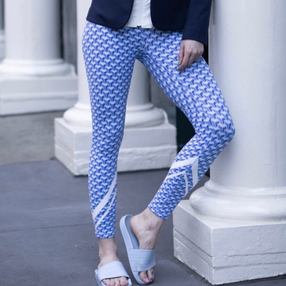 Tory Burch Pants - Tory Sport | Printed Chevron Leggings